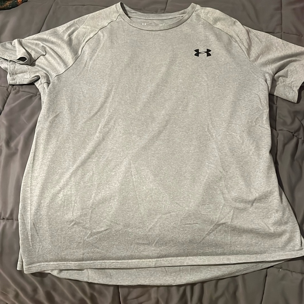mens drifit underarmour tshirt